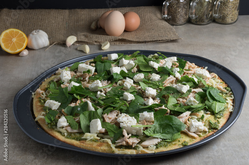 Keto Pizza (Chicken, Feta and Spinach)