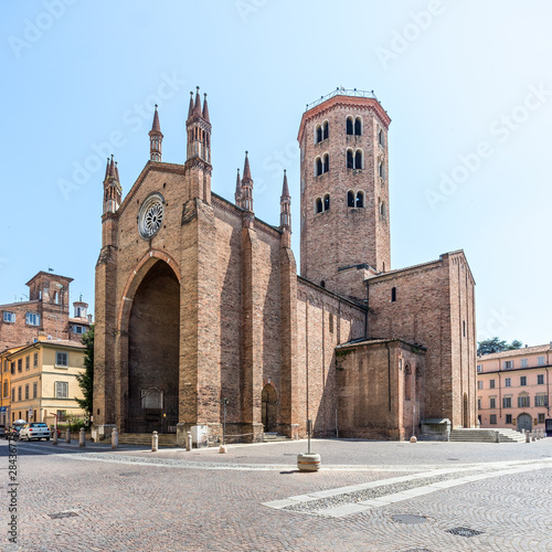 Basilica Di Sant'Antonino Piacenza photo