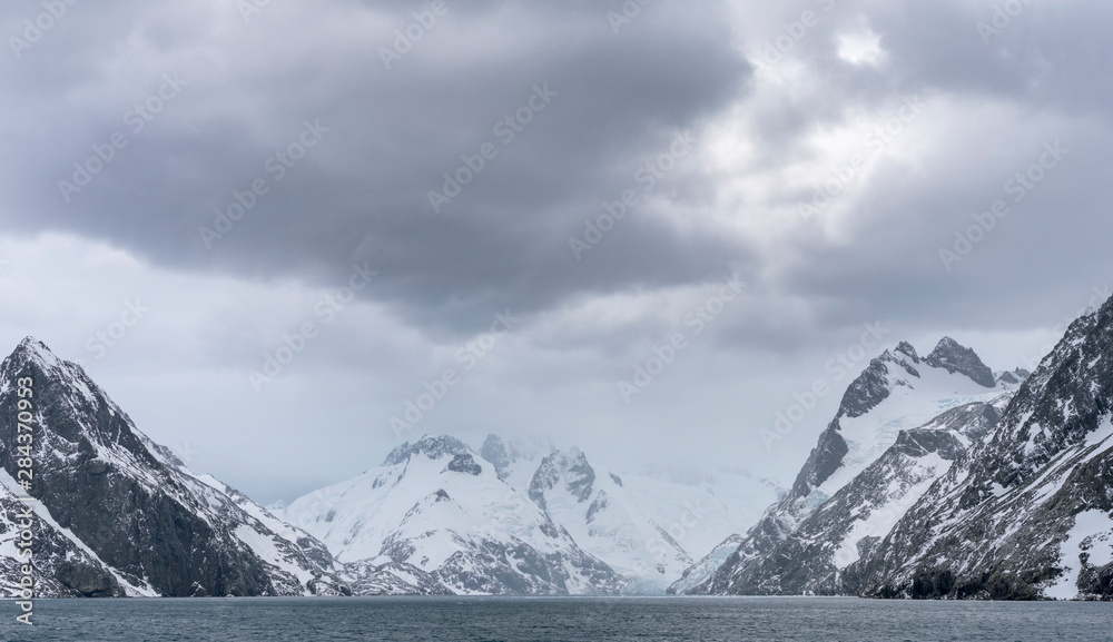 Obraz premium Drygalski Fjord at the southern end of South Georgia.