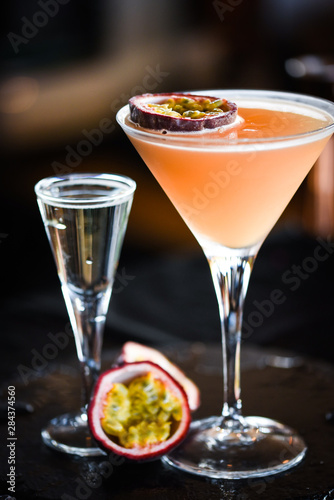 passion fruit & prosseco cocktail 