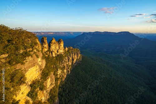 sunset at three sisters lookout  blue mountains  australia 16