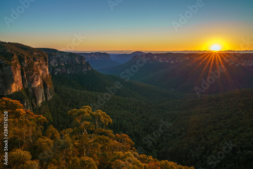 sunrise at govetts leap lookout  blue mountains  australia 38