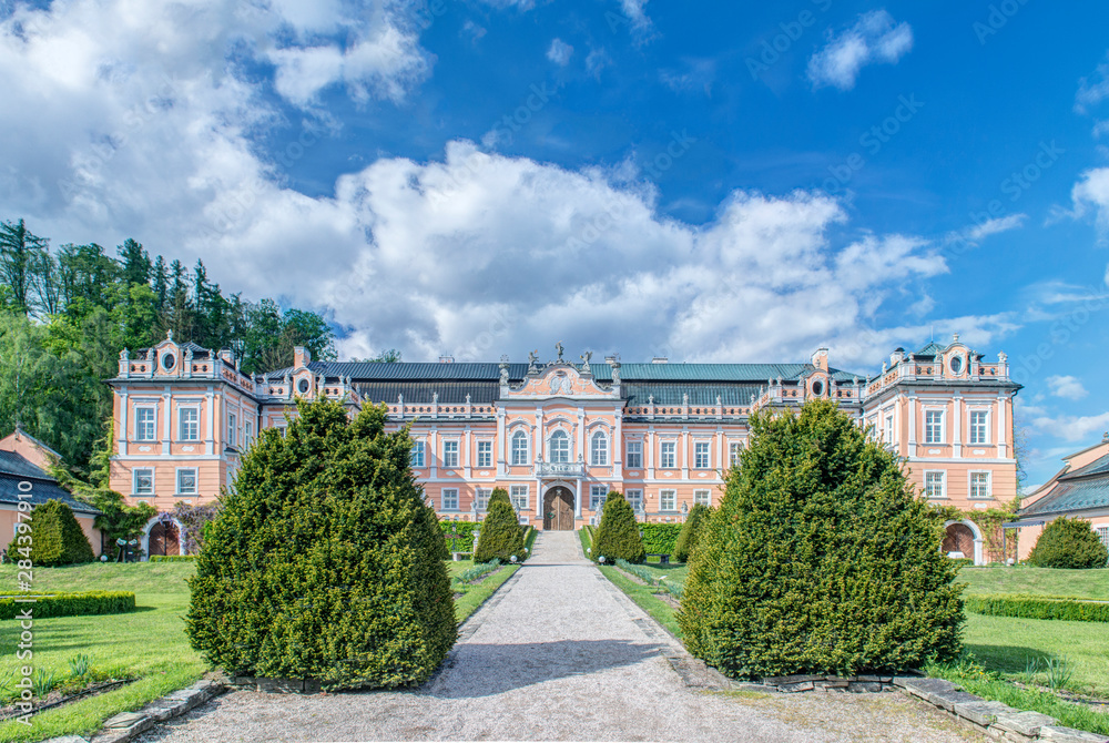 Fototapeta premium Czech Republic, Bohemia, Nove Hrady Chateau.