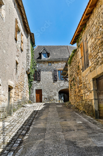 France, Calvignac. Street © Hollice Looney/Danita Delimont