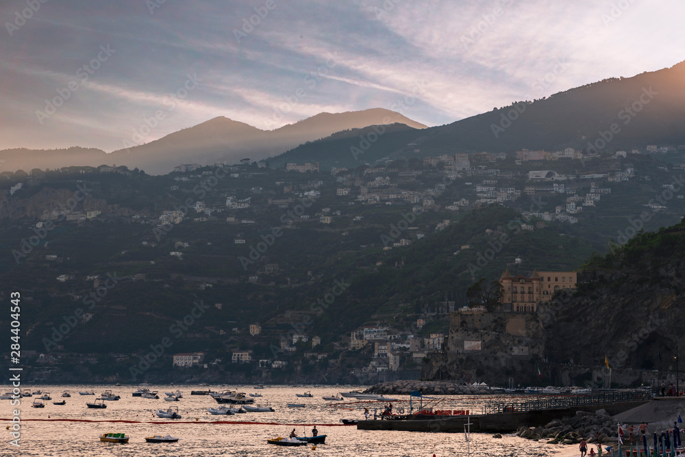 tramonto sulla costiera Amalfitana