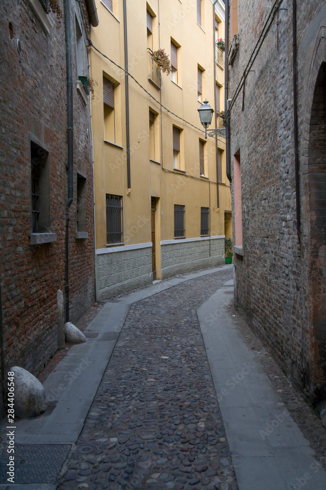 Fototapeta premium Italy, Tuscany, narrow street