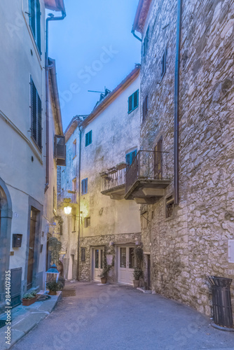 Italy, Tuscany, Radda in Chianti Alley © Rob Tilley/Danita Delimont
