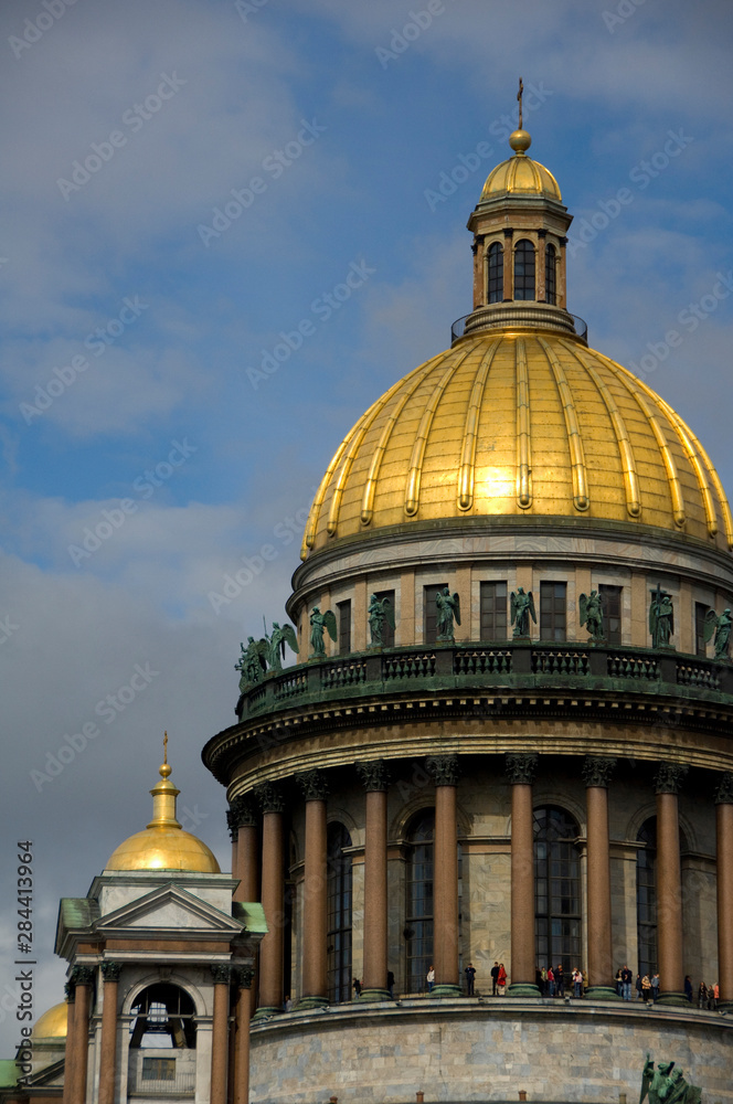 Russia, St. Petersburg, St. Isaac's Square. St. Isaac's Cathedral (aka Isaakiyevsky Sobor). Gold church dome is covered with 220 lbs of pure gold.