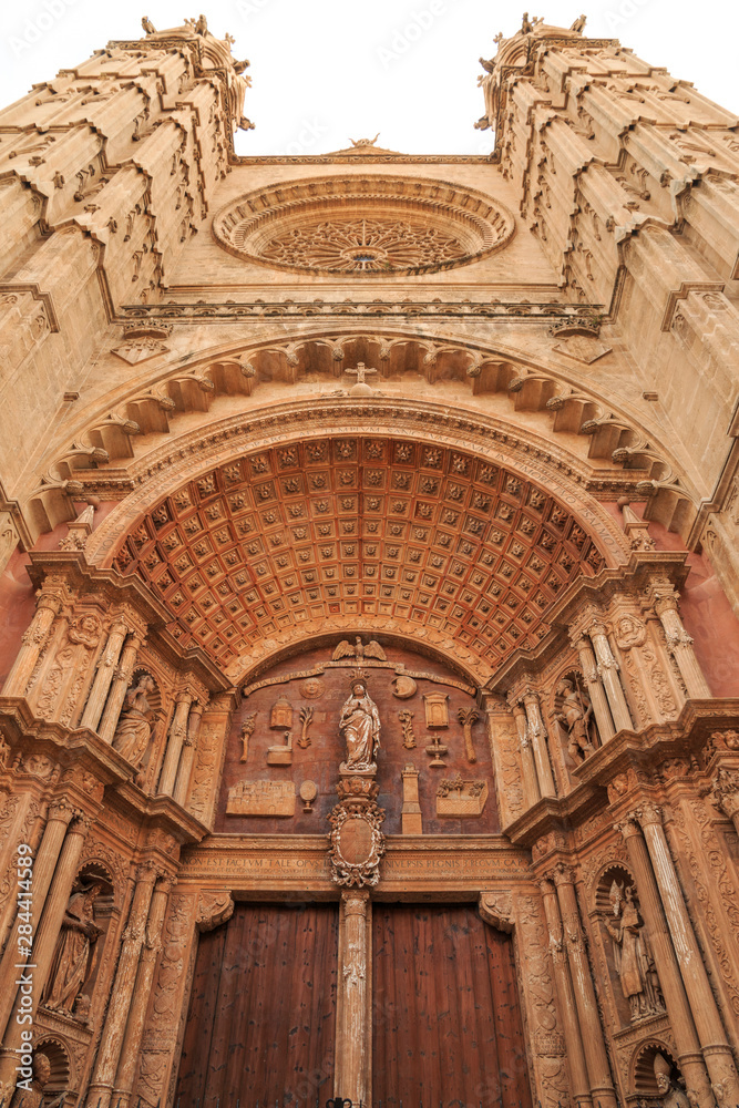 Spain, Balearic Islands, Mallorca, Palma de Mallorca. La Seu, Gothic Cathedral.