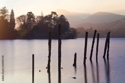 Valokuvatapetti Sunset, Derwent Water, Lake District, Cumbria, UK