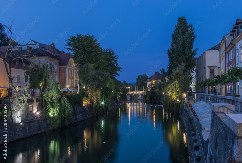 Slovenia, Ljubljana, Ljubljana River at Dawn