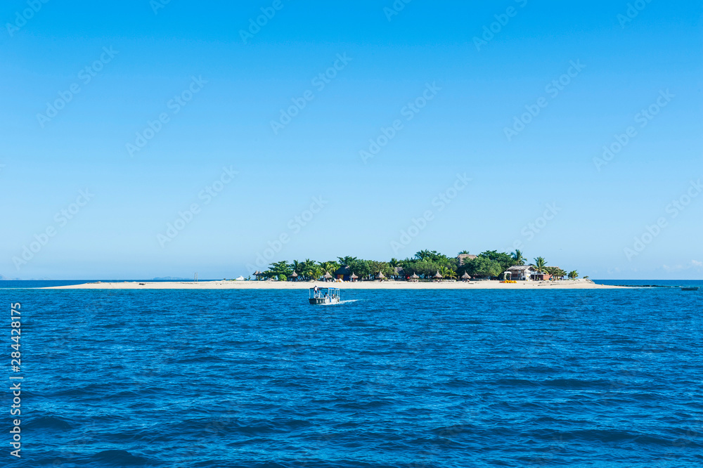 Fototapeta premium South Sea Island, Mamanucas Islands, Fiji, South Pacific