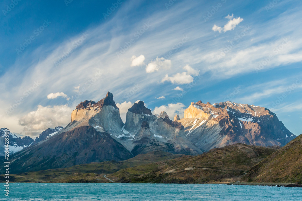 Chile, Patagonia, Torres del Paine National Park. The Horns mountains and Lago Pehoe. Credit as: Cathy & Gordon Illg / Jaynes Gallery / DanitaDelimont.com
