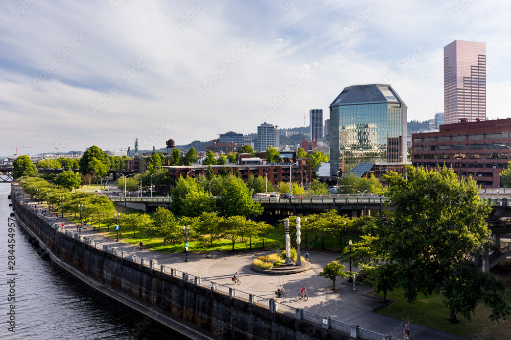 USA, Oregon, Portland. The view of downtown with waterfront park from the Steel Bridge.