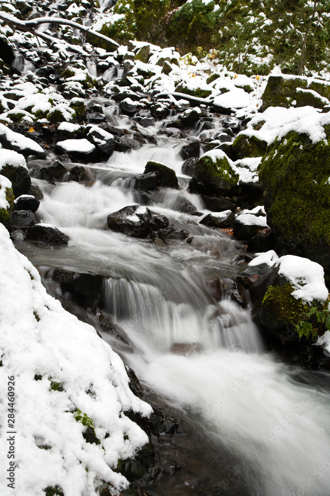 Starvation Creek near Sandy, Columbia River Gorge National Scenic Area, Oregon, USA Starvation Creek near Sandy, Columbia River Gorge National Scenic Area, Oregon, USA