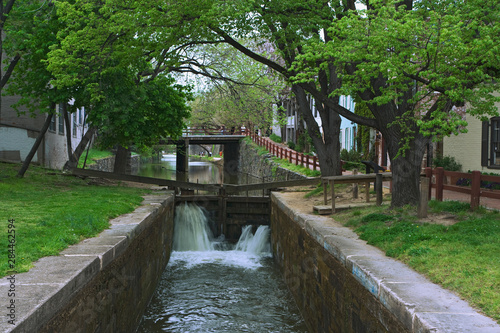 USA, Virginia, Georgetown. Lift lock on canal next to buildings in Chesapeake and Ohio Canal National Historic Park.  © Jaynes Gallery/Danita Delimont