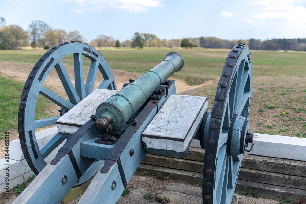 USA, Virginia, Yorktown, cannon on battlefield