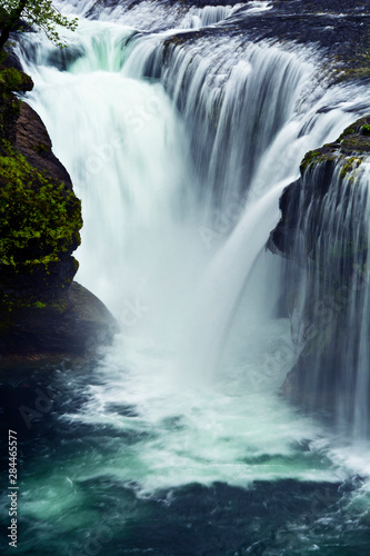 Lower Lewis Falls, Lewis River, Gifford-Pinchot National Forest, Cougar, Washington, USA.