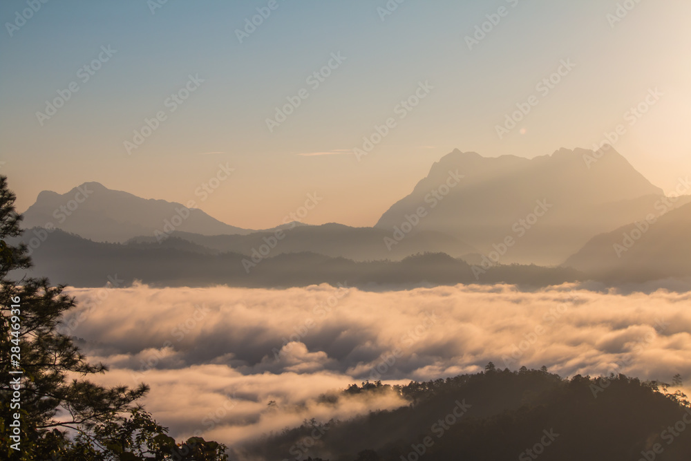 Fototapeta premium sunset in mountain