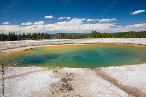 WY, Yellowstone National Park, Midway Geyser Basin, Turquoise Pool