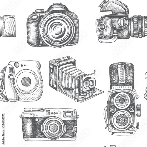 Vector hand drawn sketch pattern Professional SLR camera, photocamera.