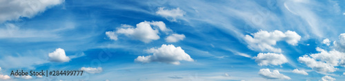 Canvas Print Panorama sky with cloud on a sunny day. Beautiful cirrus cloud.