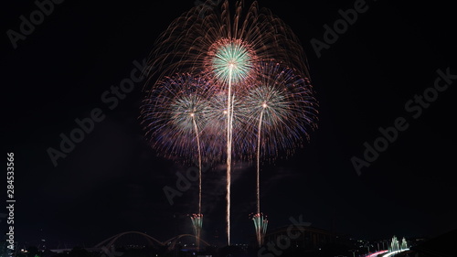 日本の夏祭り　おいでん花火大会