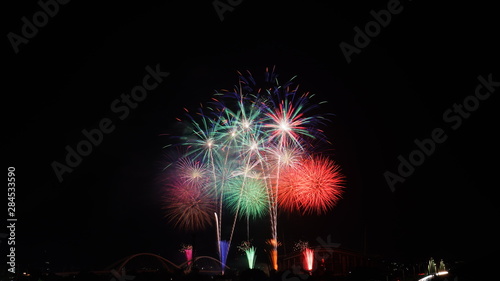 日本の夏祭り　おいでん花火大会