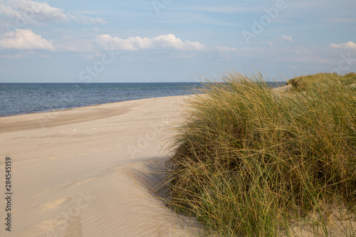 Sandstrand und Dünen an der Nordseeküste