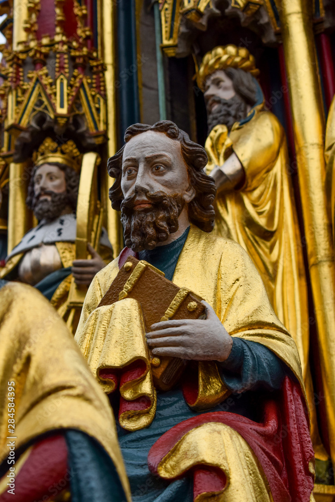 Fototapeta premium Norimberga - Fontana bella Schöner Brunnen