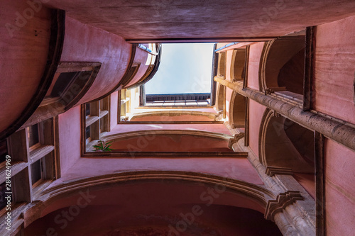 traboule du vieux Lyon photo