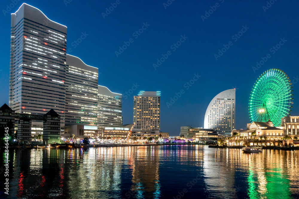 Naklejka premium Beautiful night scene of Yokohama Japan.