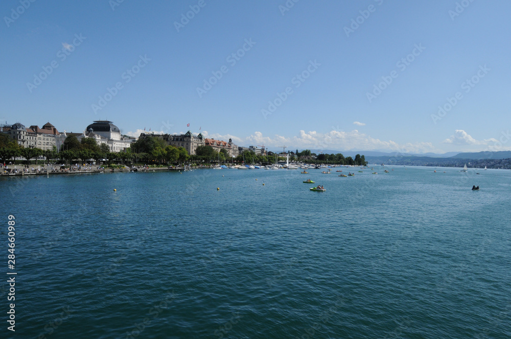 Switzerland: Lake Zürich Cruise Port and Limmat river cruise ships