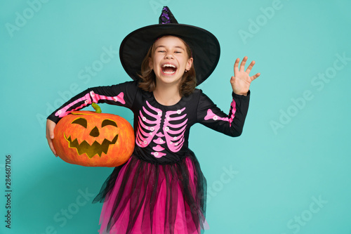 Obraz na płótnie little witch on turquoise background