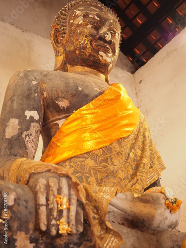 Old Buddha statue