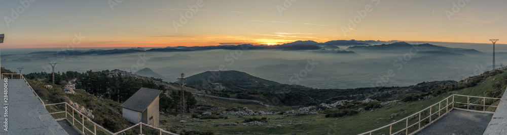Atardecer en la montaña