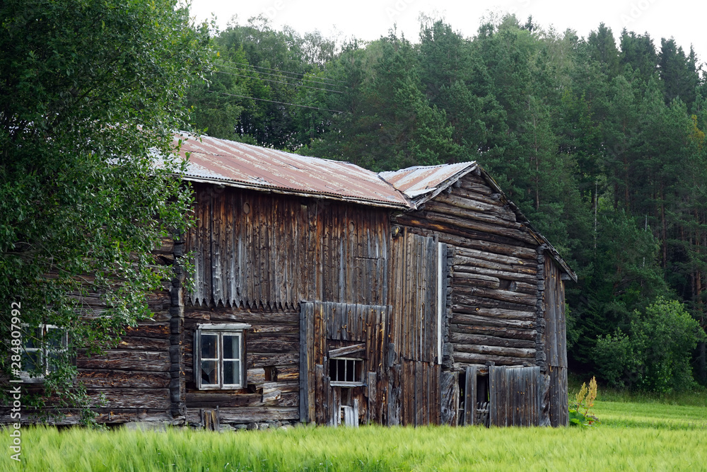 Old barn Old barn