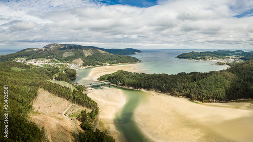 Panoramica aerea de la Ria do Barqueiro