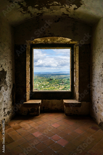 Castle window castello de vide © MARALD