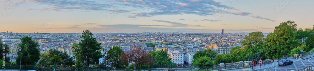 Panoramic view of Paris early in the morning at sunrise / Picture taken at Montmartre Panoramic view of Paris early in the morning at sunrise / Picture taken at Montmartre