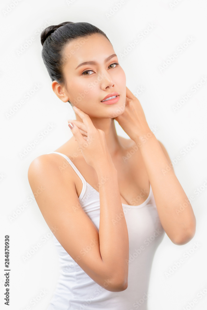 Beauty asian Woman face and Clean skin . close up beautiful girl smiling with makeup , cosmetic . portrait female isolated on white background . looking at camera Beauty asian Woman face and Clean skin . close up beautiful girl smiling with makeup , cosmetic . portrait female isolated on white background . looking at camera
