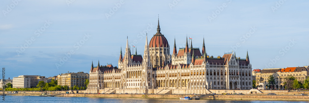 Fototapeta premium hungarian parliament in budapest