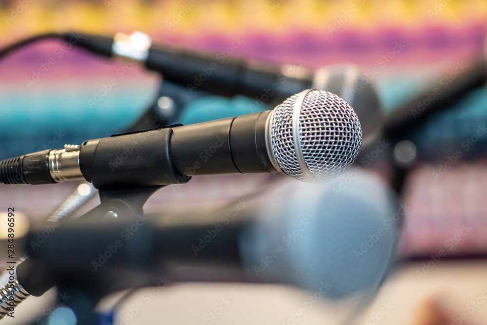 Obraz premium Close up of microphone with selective focus in Brazil
