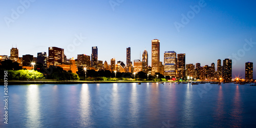 Chicago Skyline at Dusk © FiledIMAGE