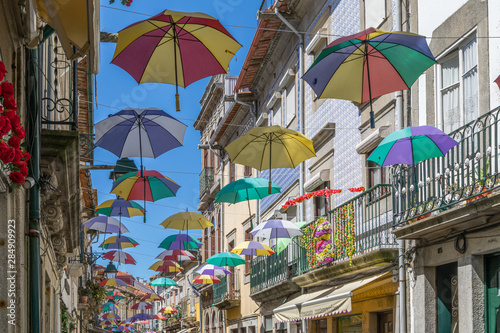 Photos Rue colorée de Viana do Castelo, Portugal