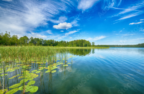 Photo Beautiful summer day on masuria lake district in Poland