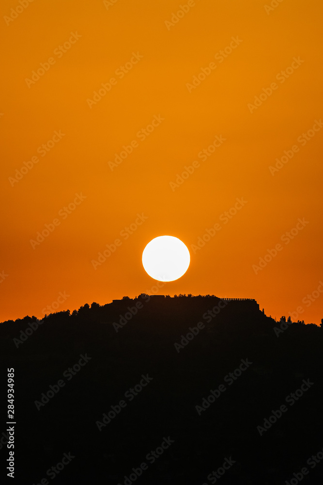 Fototapeta premium sunset over the sea, alanya