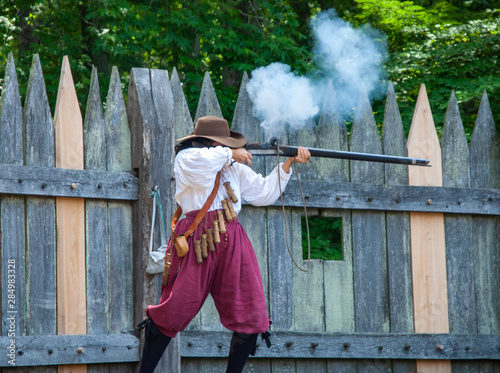 Fototapet Jamestown rifleman shooting