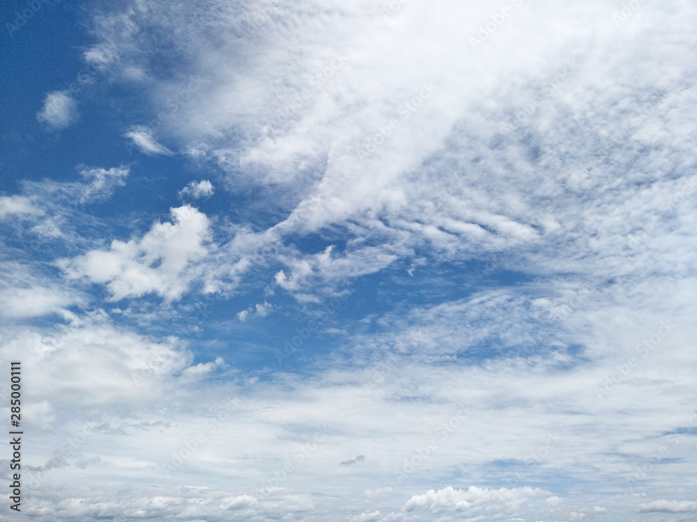 Fototapeta premium blue sky, white clouds, fresh air 