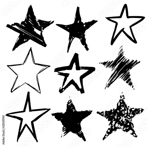 Set of black hand drawn vector stars in doodle style. Set. Vector illustration for graphic design
